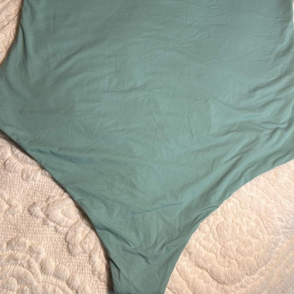 Auden Luxe stretch fully lined Teal Short Sleeve Bodysuit - Picture 5 of 7